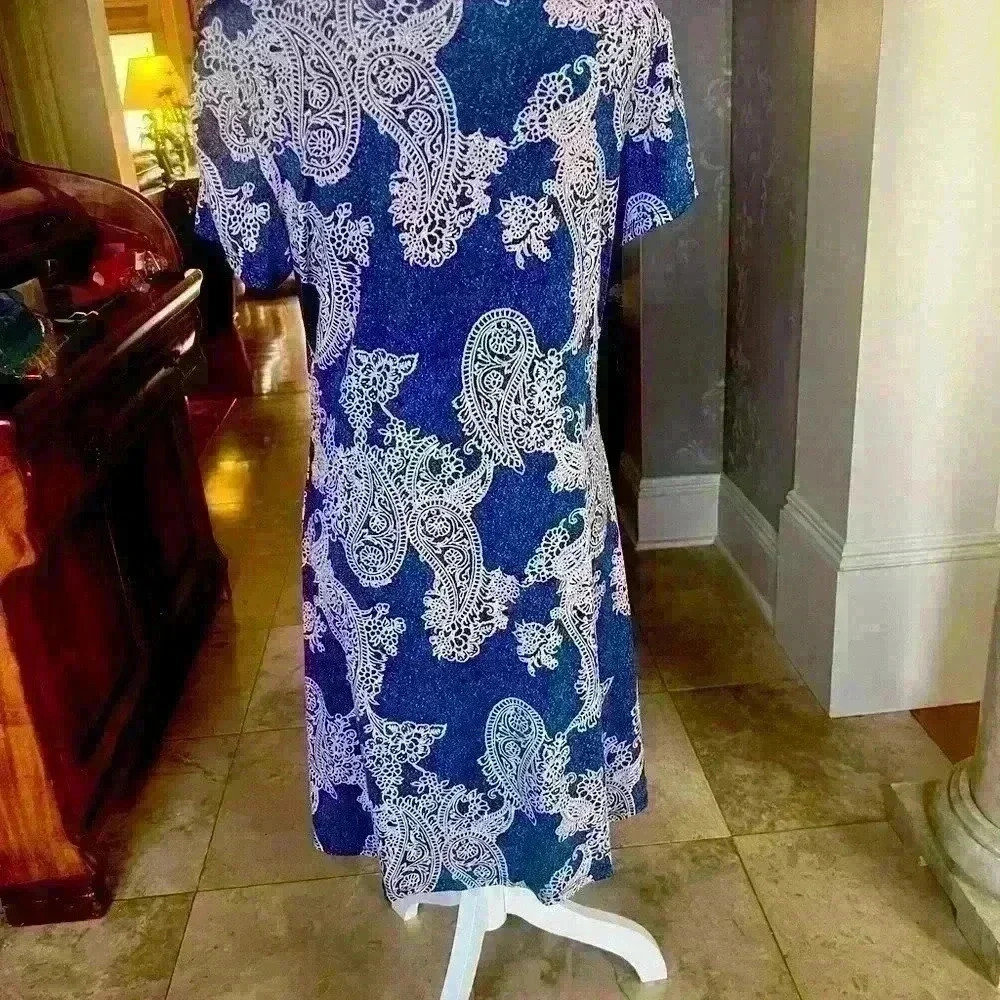 Vasna ladies Midi dress size M Blue Paisley Pullover Casual Stretch TRAVEL - Picture 9 of 15